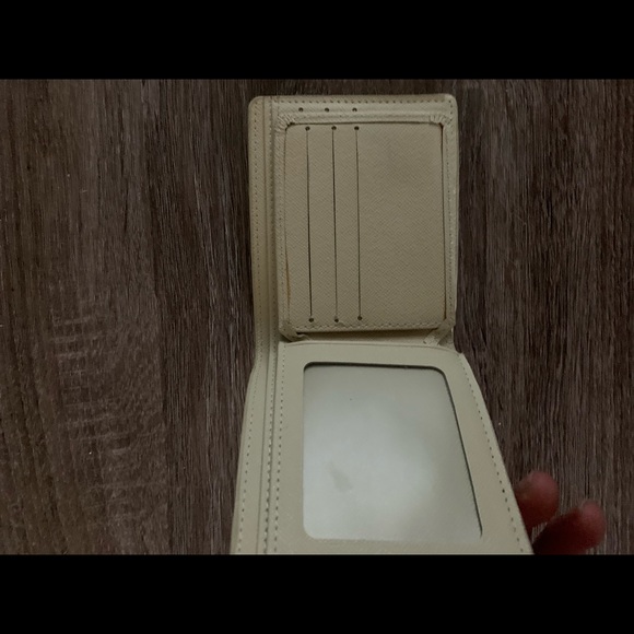 Louis Vuitton Paris men’s wallet - Picture 5 of 5